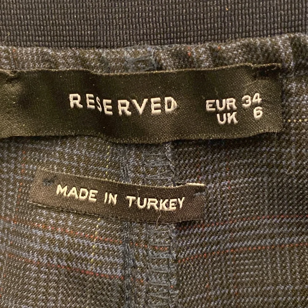 Women’s slacks - Picture 3 of 6